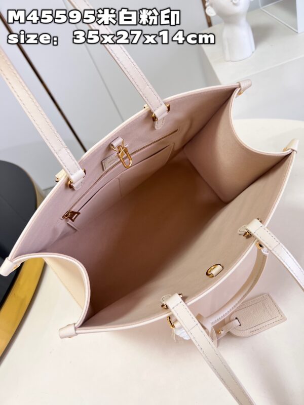 Louis Vuitton OnTheGo MM