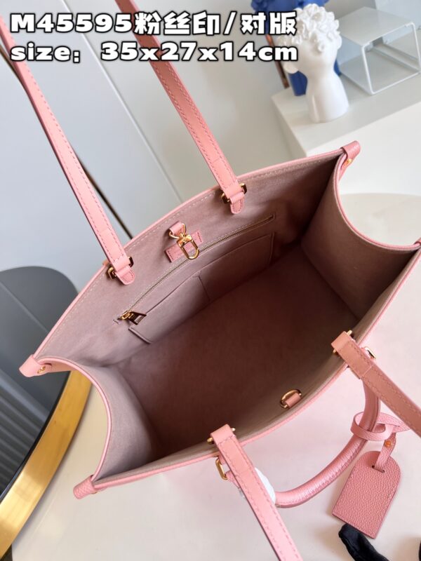 Louis Vuitton OnTheGo MM