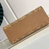 Louis Vuitton OnTheGo MM