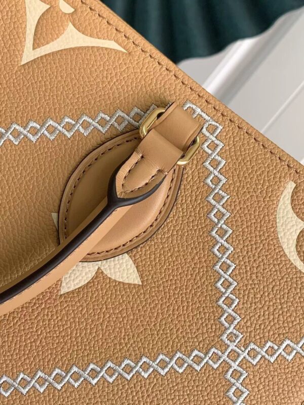 Louis Vuitton OnTheGo MM