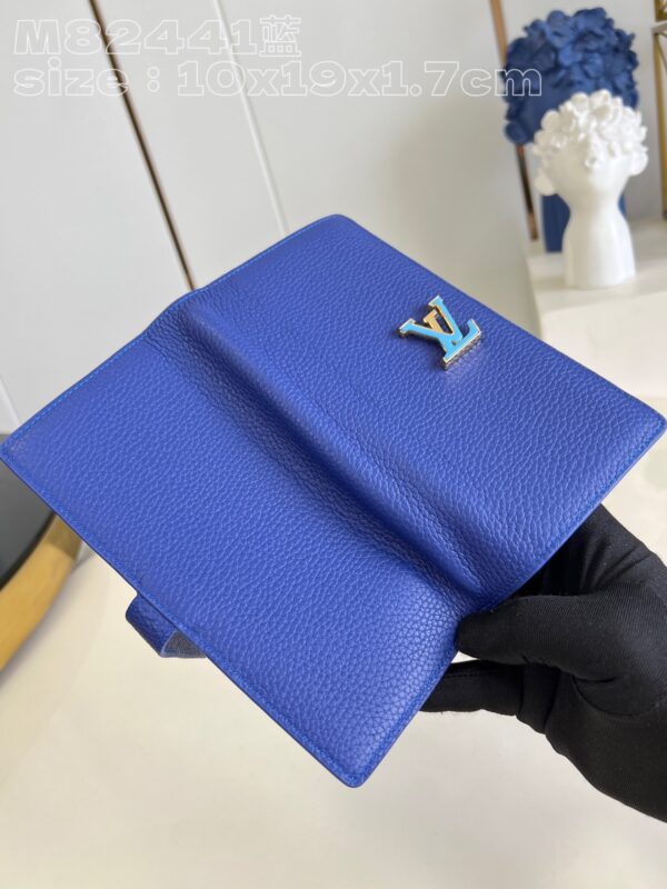 Louis Vuitton Vertical Wallet
