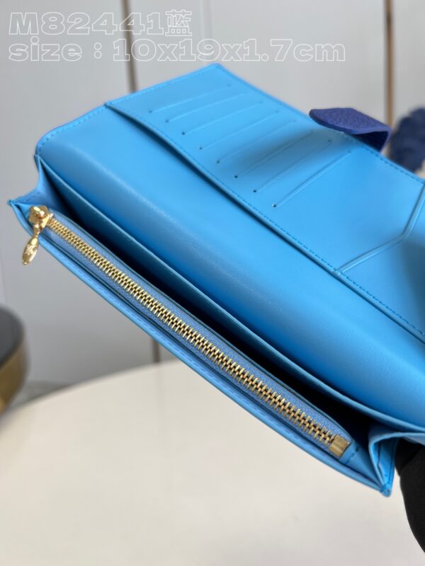 Louis Vuitton Vertical Wallet