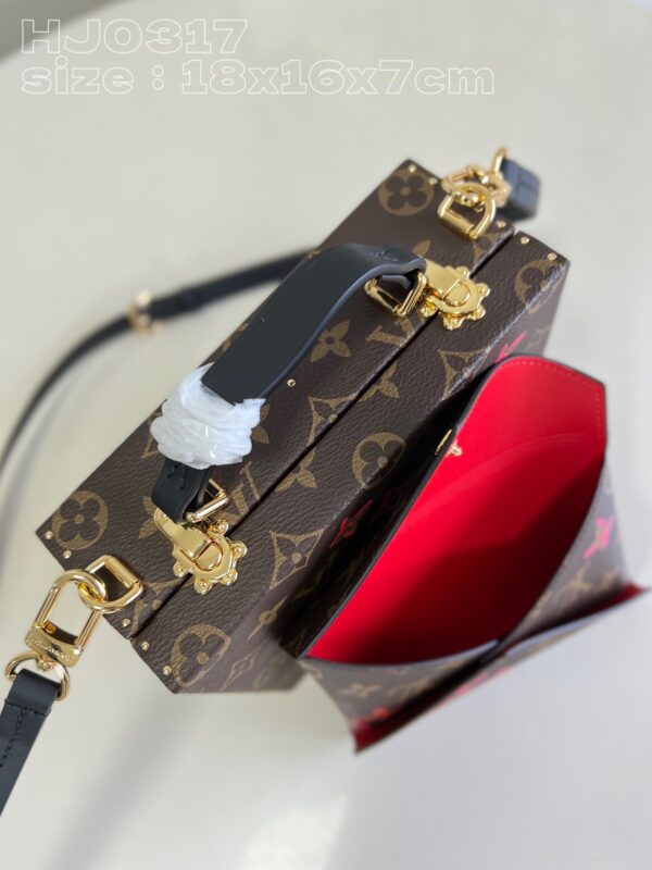 Louis Vuitton Mobile Box