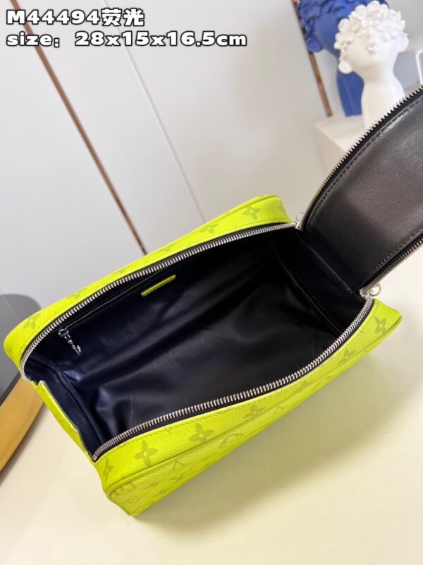 Louis Vuitton Dopp Kit Toilet Pouch