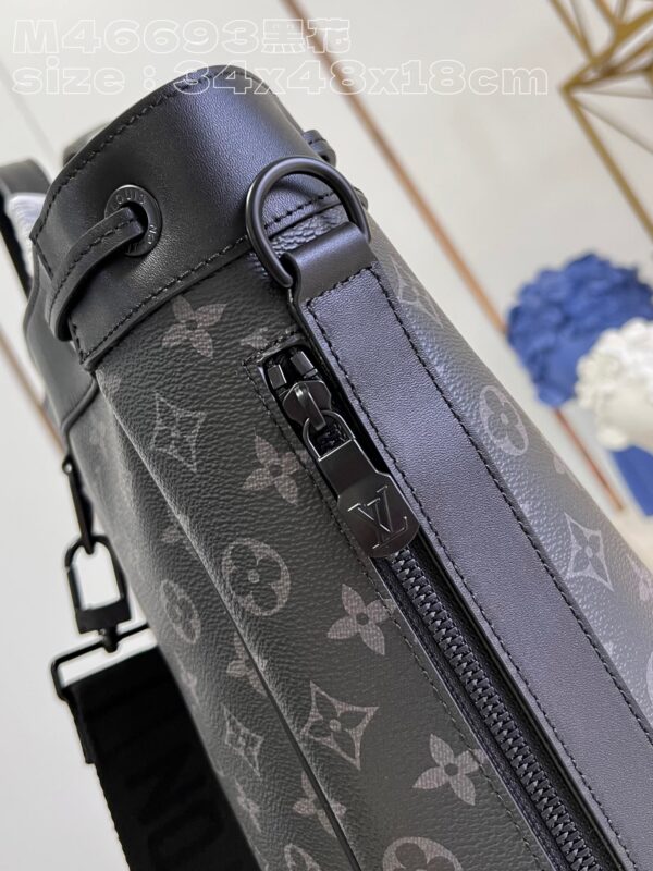 Louis Vuitton Maxi Noé Sling