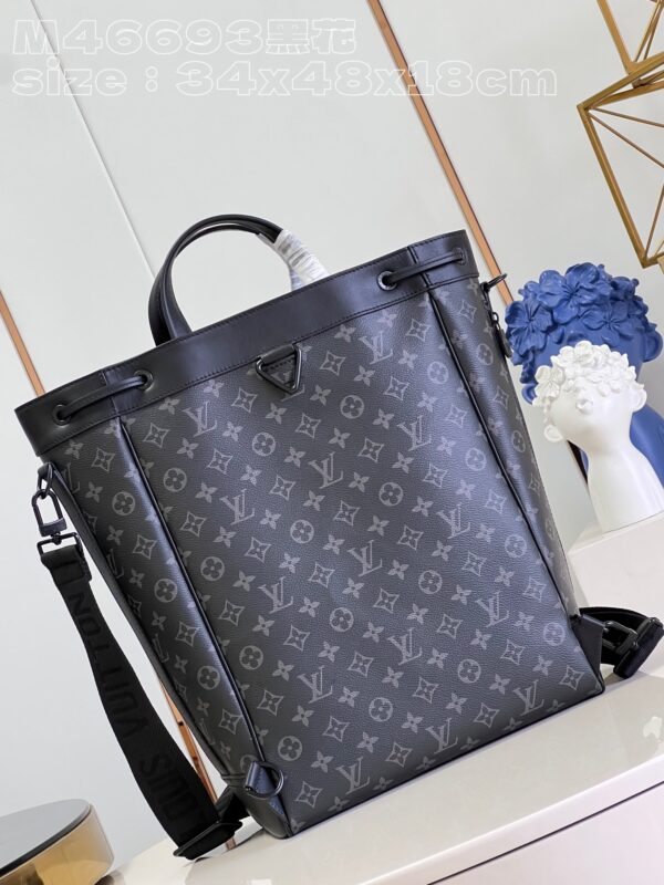 Louis Vuitton Maxi Noé Sling