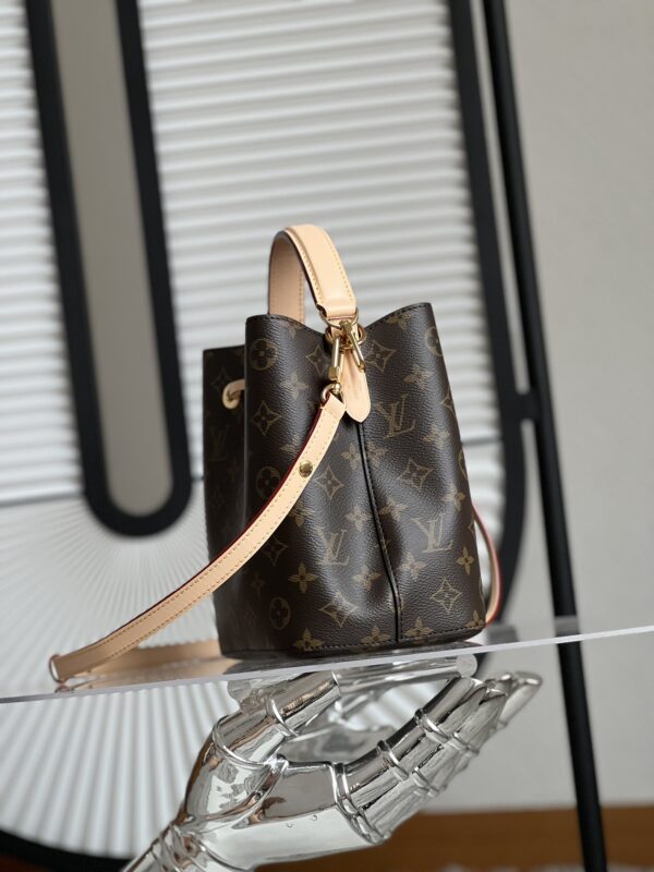 Louis Vuitton Néonoé BB