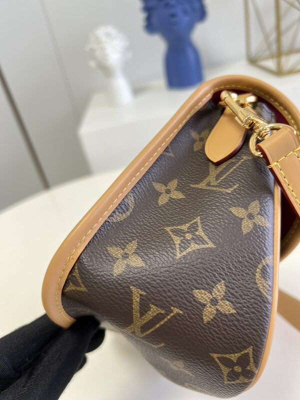 Louis Vuitton Diane