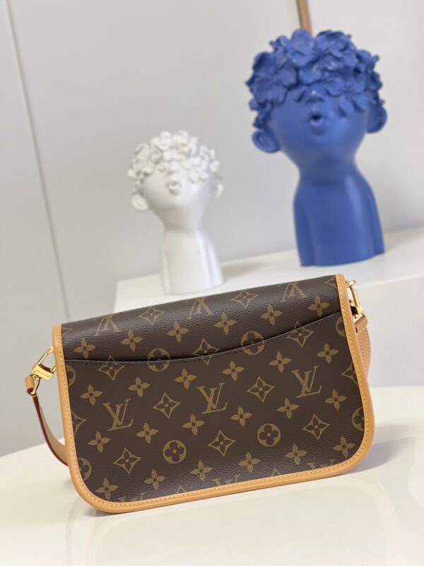 Louis Vuitton Diane