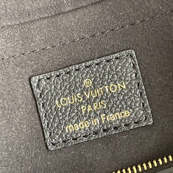 Louis Vuitton Multi Pochette Accessories