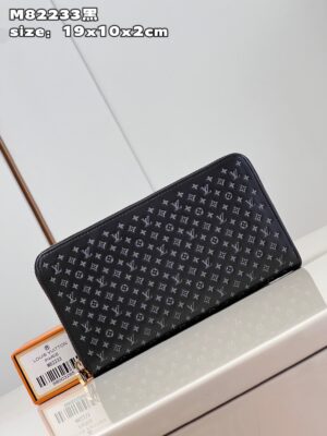 Louis Vuitton Zippy Wallet