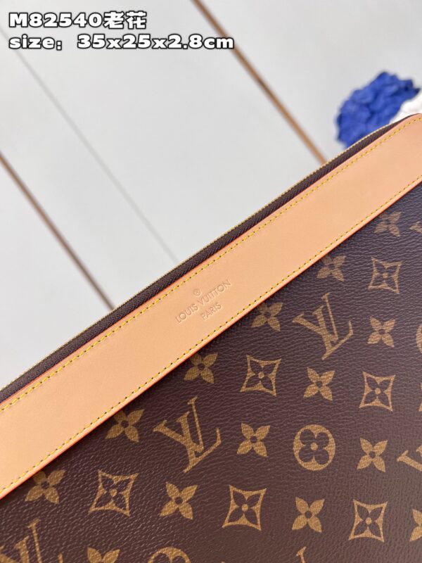 Louis Vuitton Pochette Jour