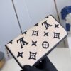 Louis Vuitton Zippy Wallet