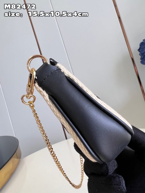 Louis Vuitton Mini Pochette Accessoires