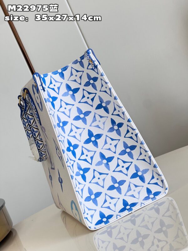 Louis Vuitton OnTheGo MM