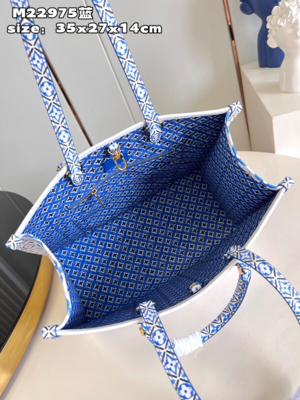 Louis Vuitton OnTheGo MM