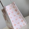 Louis Vuitton OnTheGo MM