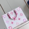Louis Vuitton OnTheGo MM