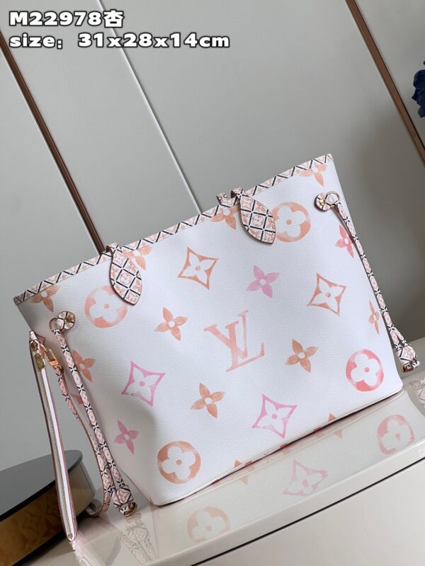 Louis Vuitton Neverfull MM
