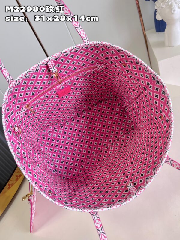 Louis Vuitton Neverfull MM