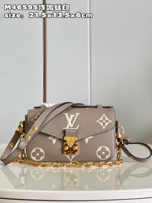 Louis Vuitton Pochette Métis East West