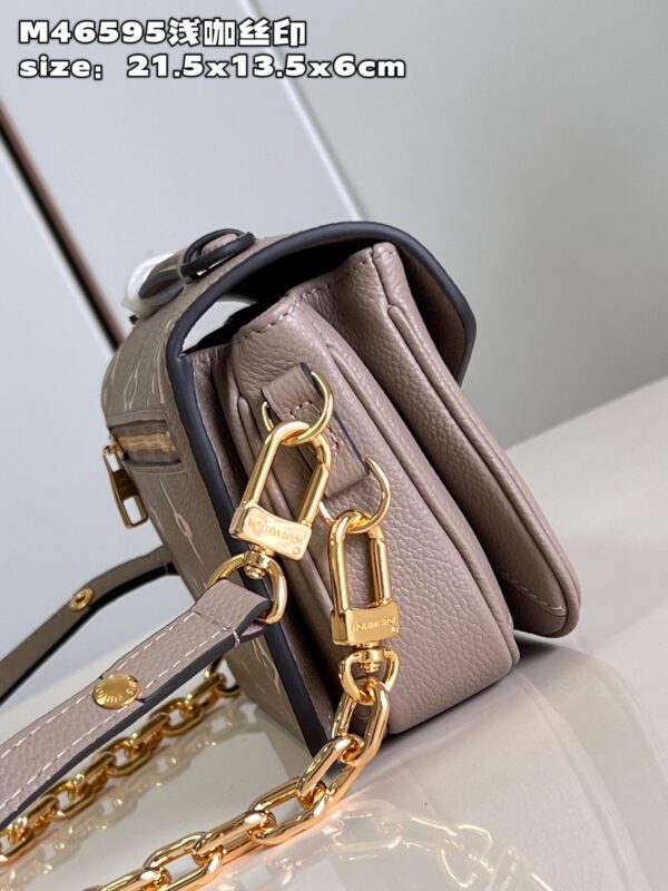 Louis Vuitton Pochette Métis East West