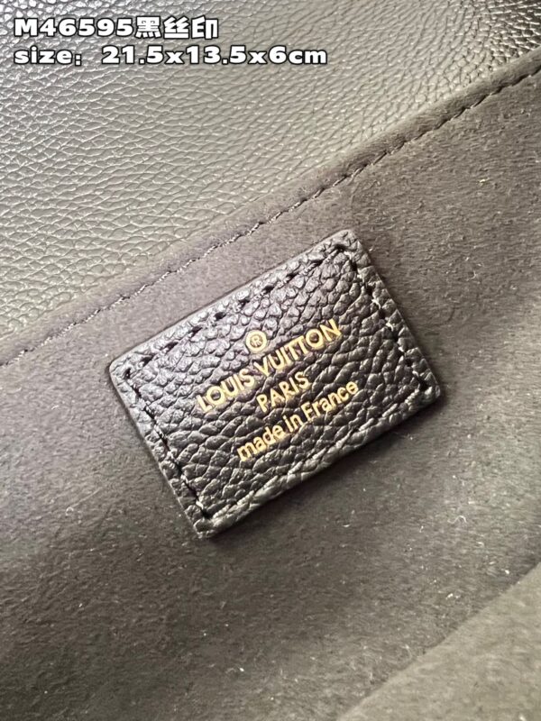 Louis Vuitton Pochette Métis East West