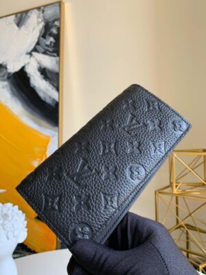 Louis Vuitton Brazza  Wallet