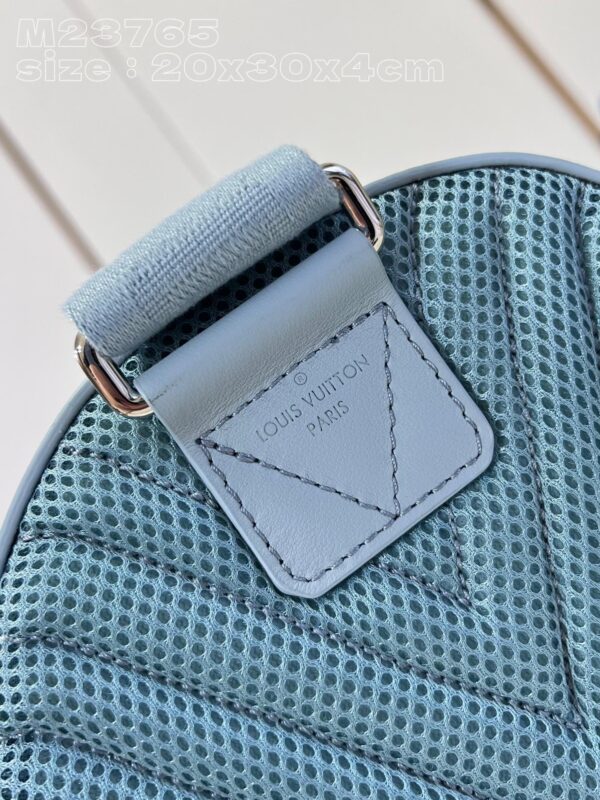 Louis Vuitton Pilot Slingbag