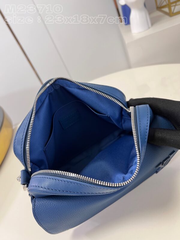 Louis Vuitton Fastline Messenger