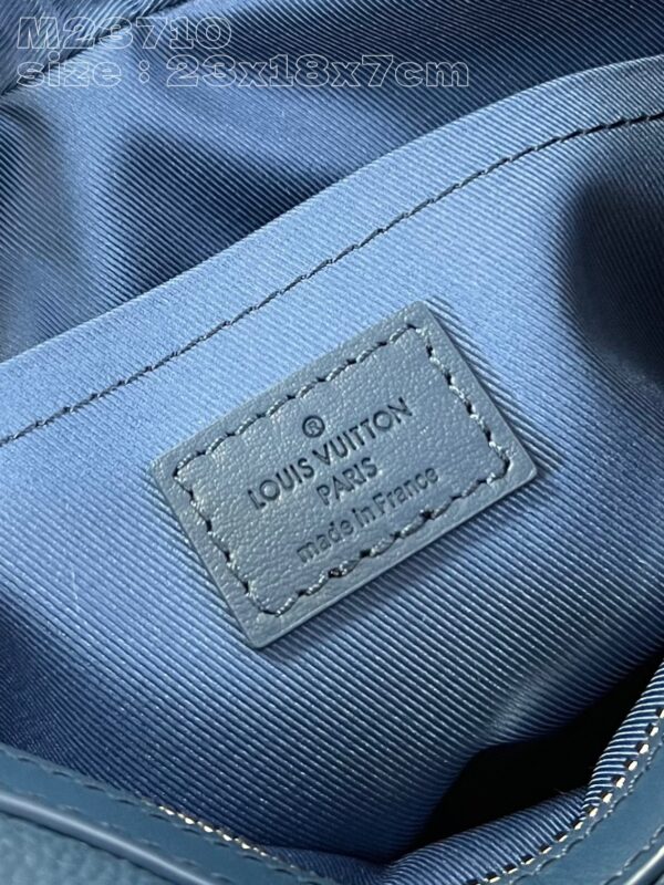 Louis Vuitton Fastline Messenger