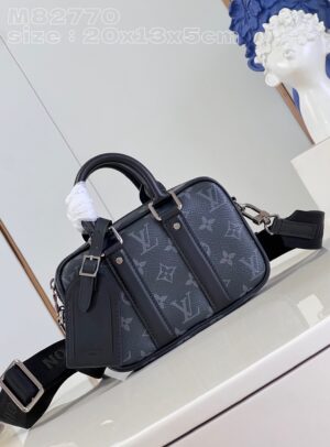 Louis Vuitton Nano Porte Documents Voyage