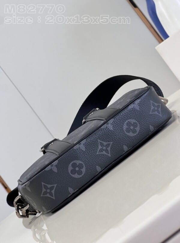 Louis Vuitton Nano Porte Documents Voyage