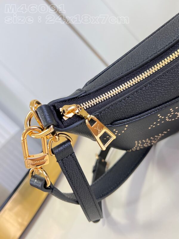 Louis Vuitton  Bagatelle