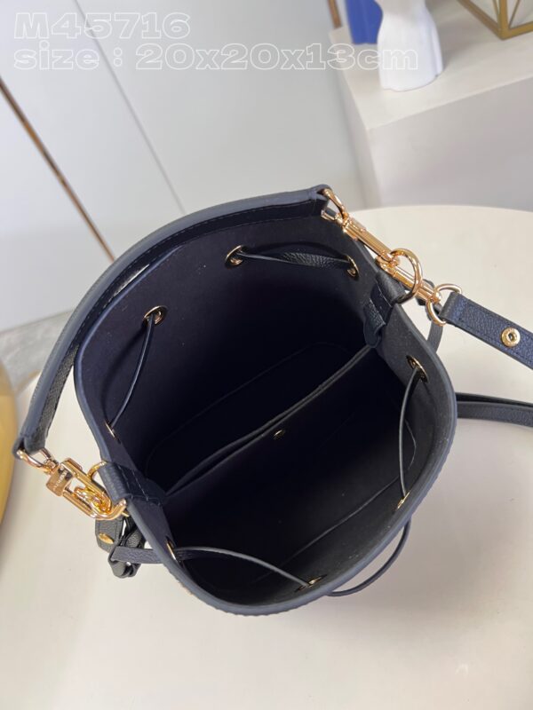 Louis Vuitton NéoNoé BB
