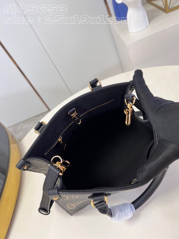 Louis Vuitton OnTheGo PM