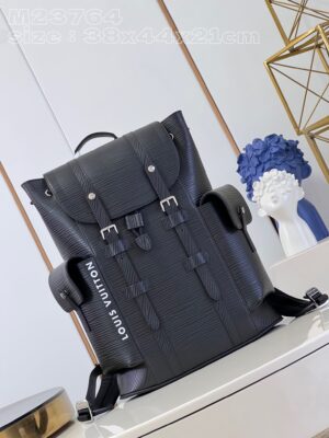 Louis Vuitton Christopher MM