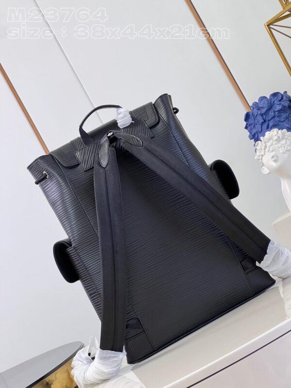Louis Vuitton Christopher MM