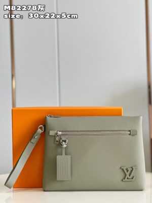 Louis Vuitton Takeoff  Handbag