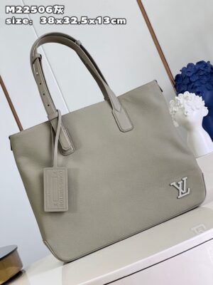 Louis Vuitton Fastline Tote