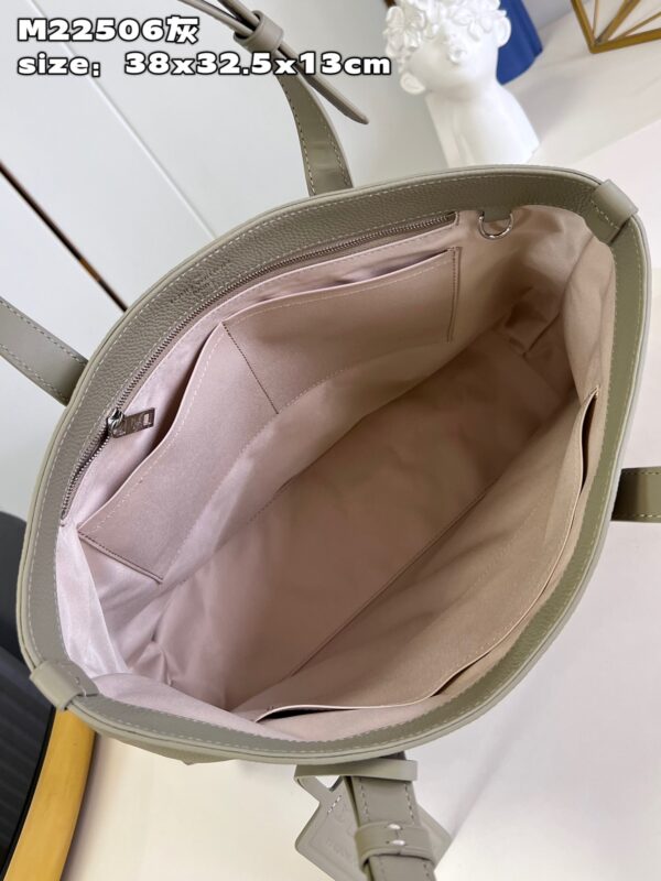 Louis Vuitton Fastline Tote