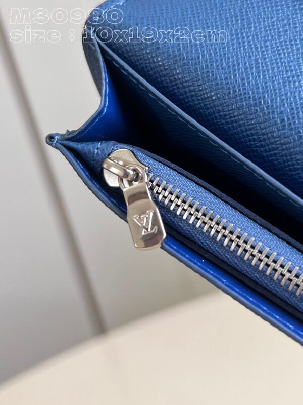 Louis Vuitton Brazza Wallet