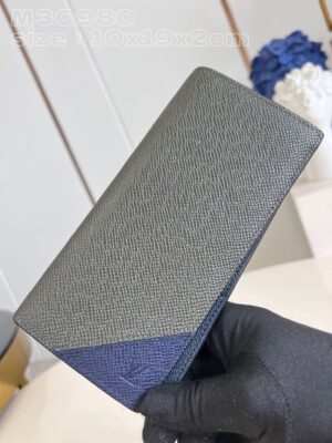 Louis Vuitton Brazza Wallet
