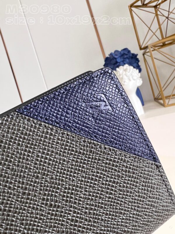 Louis Vuitton Brazza Wallet