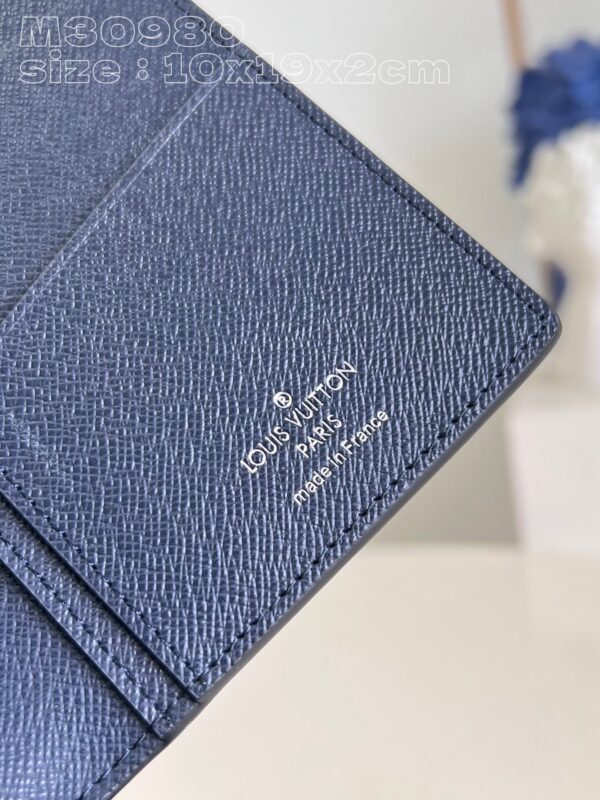 Louis Vuitton Brazza Wallet