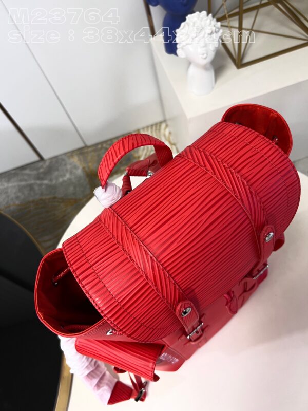 Louis Vuitton Christopher MM