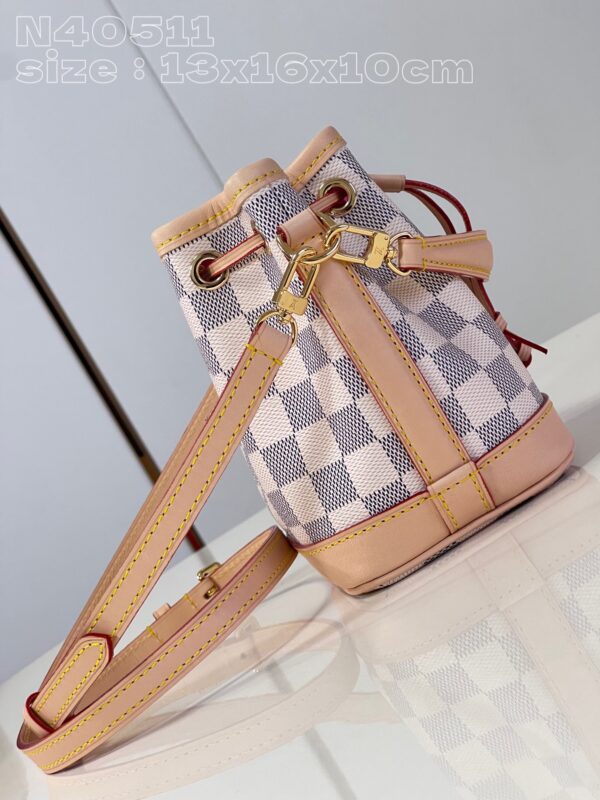 Louis Vuitton EARLY ACCESS
