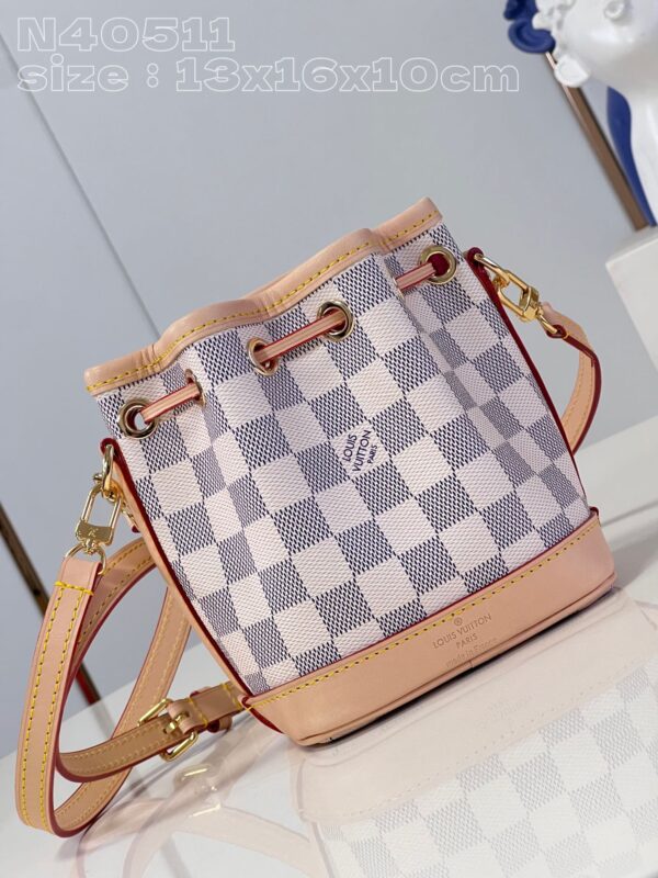 Louis Vuitton EARLY ACCESS
