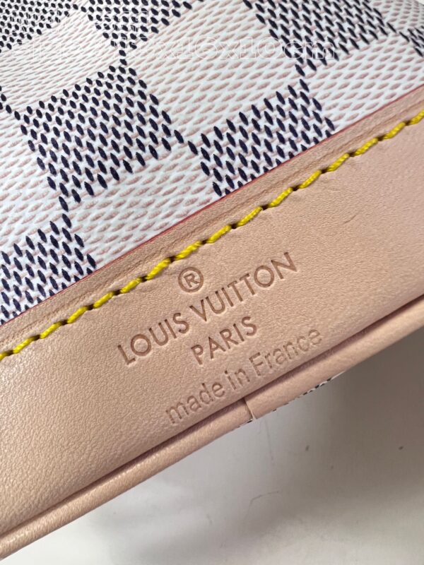 Louis Vuitton EARLY ACCESS