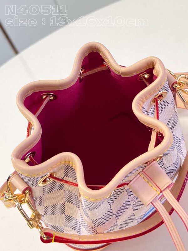 Louis Vuitton EARLY ACCESS